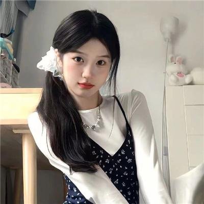 艾蜜莉·布莱尔的秘密